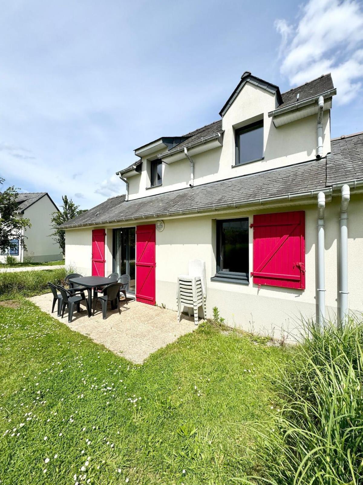 Maisonnette Tout Confort - Golf - Piscine Quéven Esterno foto